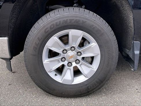 Used 2025 Chevrolet Silverado 1500 LT image 7