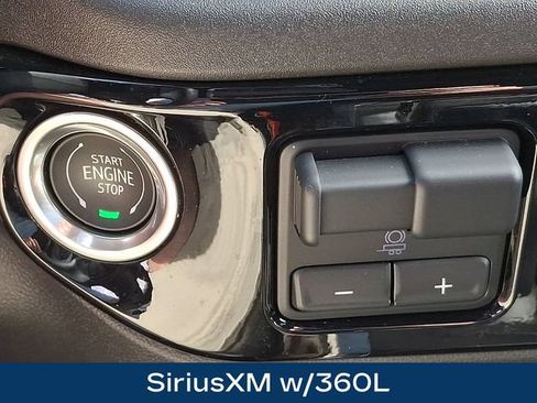 Used 2023 Chevrolet Silverado 1500 RST AWD/4WD image 16