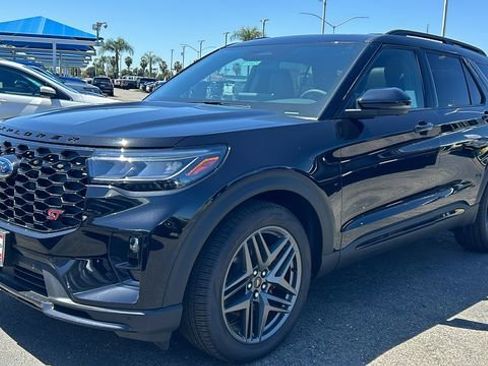 New 2026 Ford Explorer ST w/ Sun And Sound Package AWD/4WD image 7