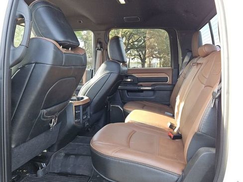 Used 2022 RAM 2500 Limited image 4