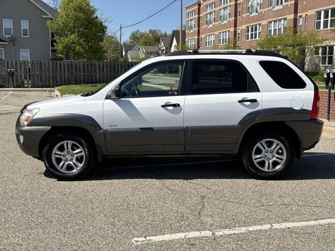 Used 2007 Kia Sportage LX w/ Sport Pkg AWD/4WD image 17