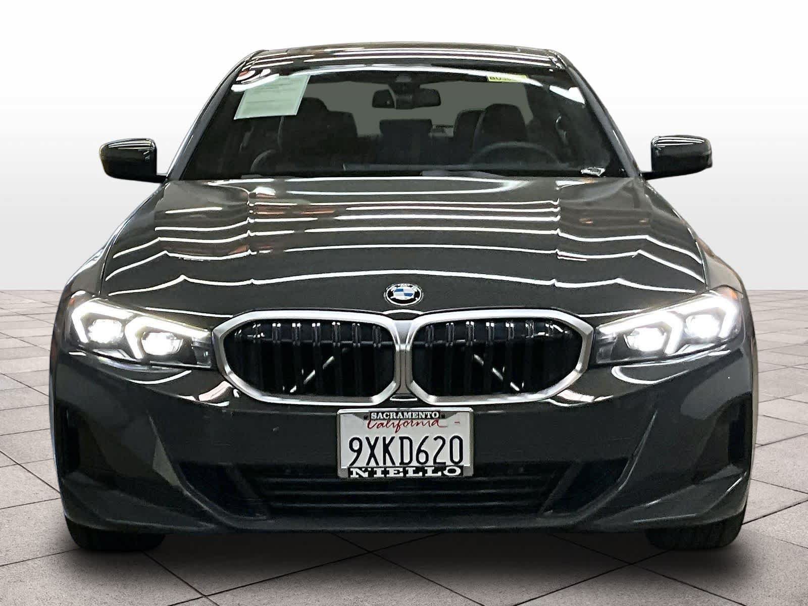 Used 2026 BMW 330i Sedan w/ Premium Package RWD image 7