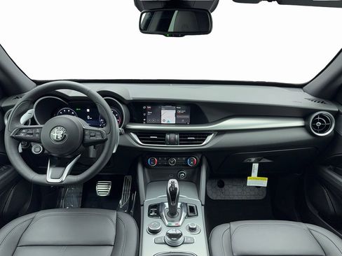 New 2025 Alfa Romeo Stelvio Sprint w/ Convenience Package image 15