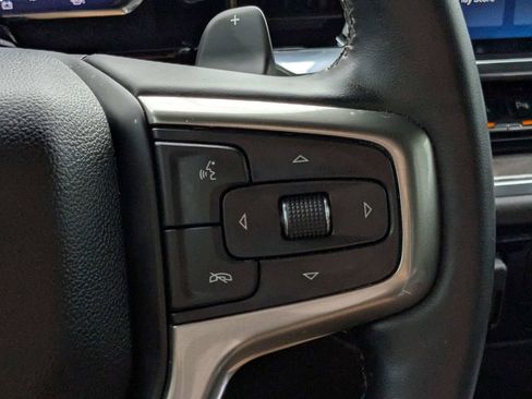 Used 2025 Chevrolet Silverado 1500 LTZ AWD/4WD image 22