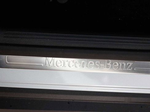 Used 2026 Mercedes-Benz GLC 300 4MATIC image 29