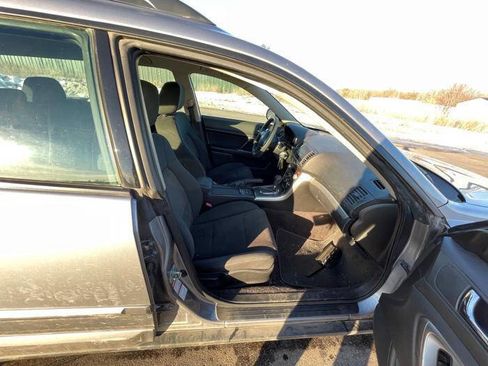 Used 2008 Subaru Outback 2.5i L.L. Bean image 27