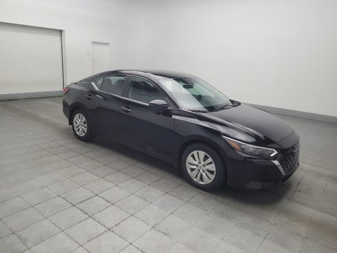 Used 2024 Nissan Sentra S FWD image 11