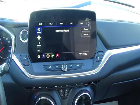 Used 2025 Chevrolet Blazer LT image 22