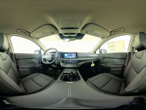 Used 2025 Nissan Murano SV image 24