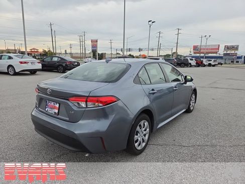 Used 2023 Toyota Corolla LE FWD image 27