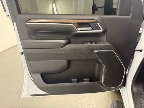 Used 2025 Chevrolet Silverado 3500 LT w/ All Star Edition image 12