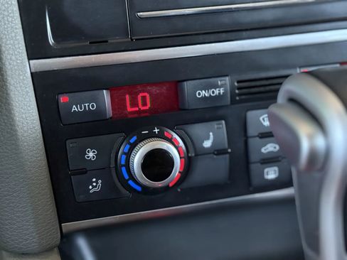 Used 2012 Audi Q7 TDI Premium Plus image 37