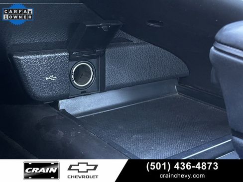 Used 2023 Toyota Camry SE image 19