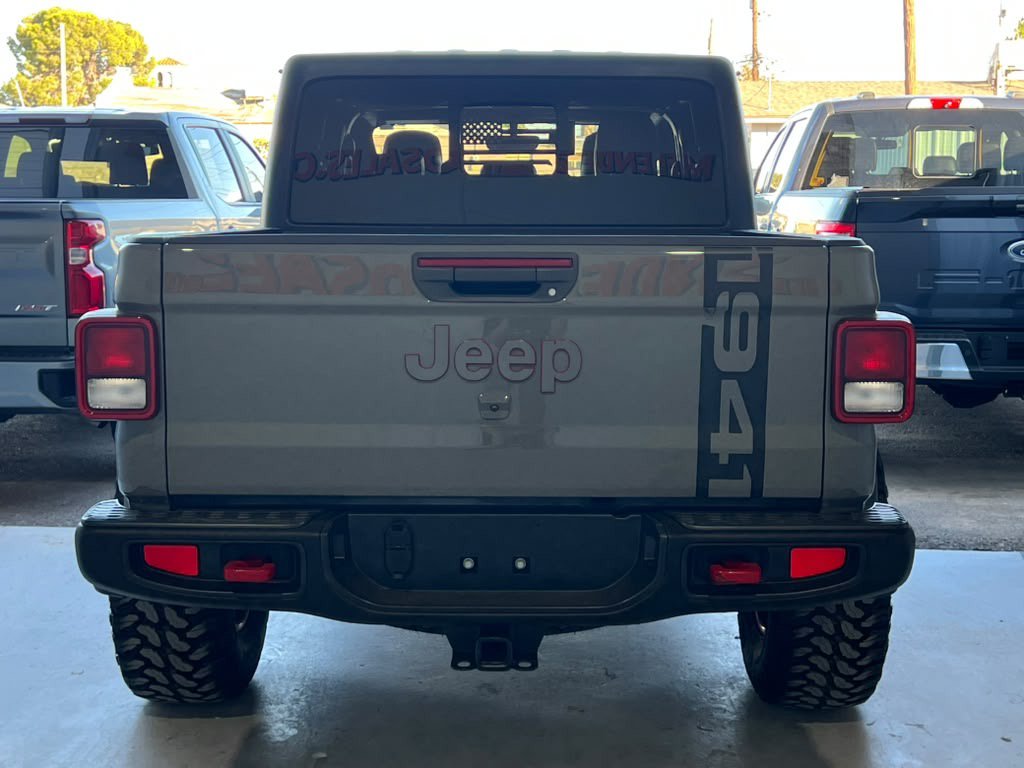 Used 2023 Jeep Gladiator Rubicon w/ Trailer Tow Package AWD/4WD image 3