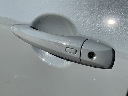 New 2026 Nissan Rogue SV image 9