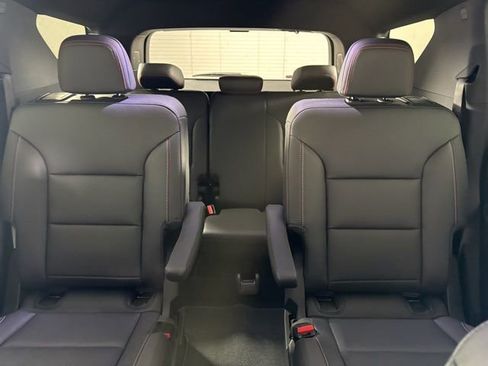 New 2026 Chevrolet Traverse Z71 w/ Enhanced Driving Package AWD/4WD image 39