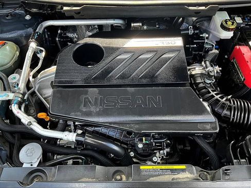 Used 2025 Nissan Rogue SV AWD/4WD image 33