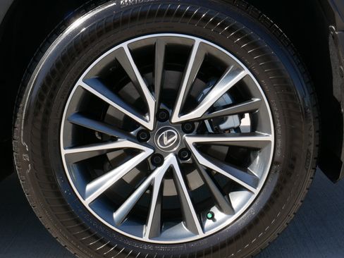 Used 2025 Lexus NX 350h AWD w/ Accessory Package (2T) image 21