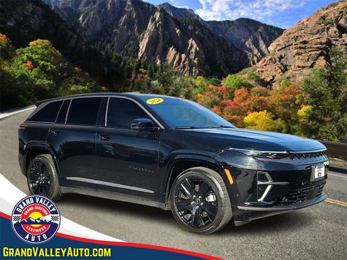 Used 2024 Jeep Wagoneer Launch Edition image 1