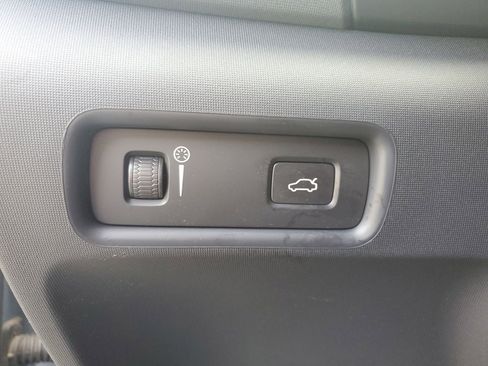 Used 2022 Polestar Polestar 2 w/ Performance Package AWD/4WD image 22