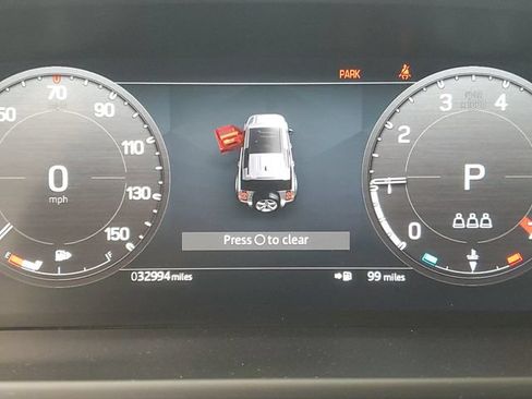 Used 2025 Land Rover Defender 110 S AWD/4WD image 23
