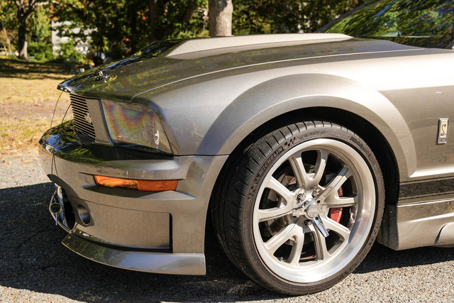 Used 2005 Ford Mustang GT Premium RWD image 85