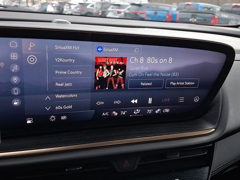 Used 2025 Buick Envision Avenir image 18