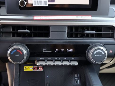 New 2026 Toyota 4Runner SR5 AWD/4WD image 21
