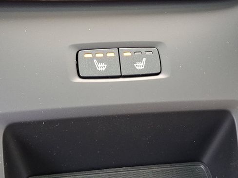 New 2026 Volvo XC60 T8 Plus w/ Protection Package Premier image 6