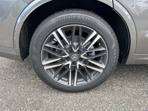 New 2026 Acura MDX SH-AWD w/ Advance Package image 6