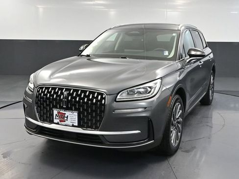 Used 2023 Lincoln Corsair Reserve w/ Equipment Group 201A image 13