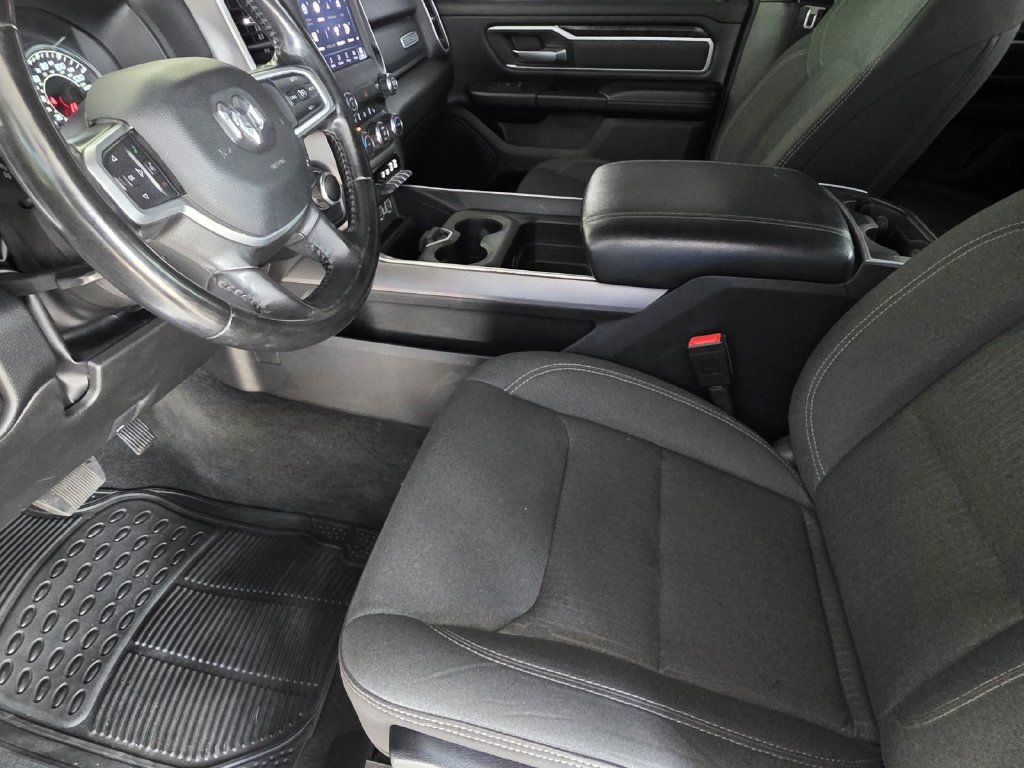 Used 2022 RAM 1500 Big Horn AWD/4WD image 6