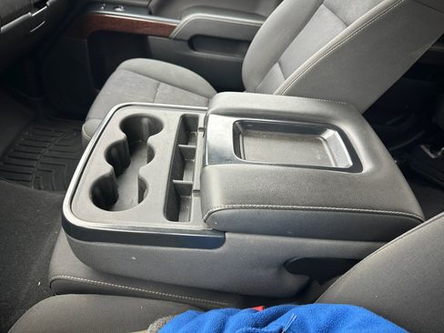 Used 2019 GMC Sierra 1500 SLE w/ SLE Value Package image 19