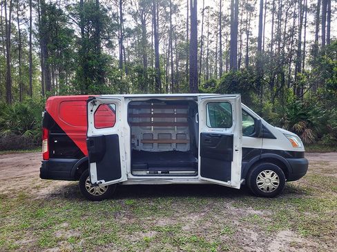 Used 2016 Ford Transit 250 130 Low Roof w/ Exterior Upgrade Package image 20