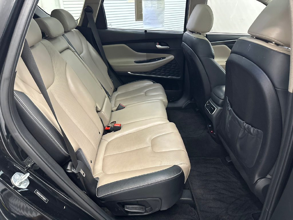 Used 2023 Hyundai Santa Fe Limited AWD/4WD image 17