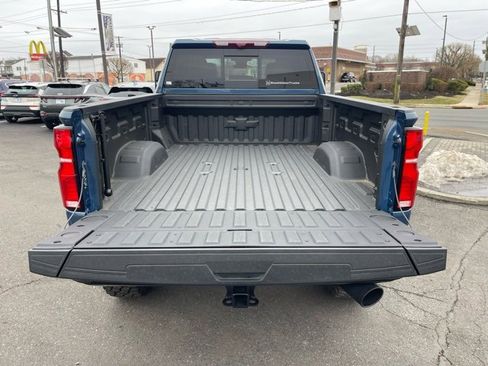 Used 2025 Chevrolet Silverado 2500 LTZ w/ Trail Boss Package image 11