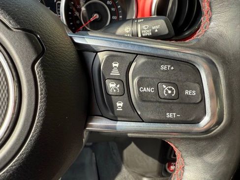Used 2020 Jeep Gladiator Rubicon image 25