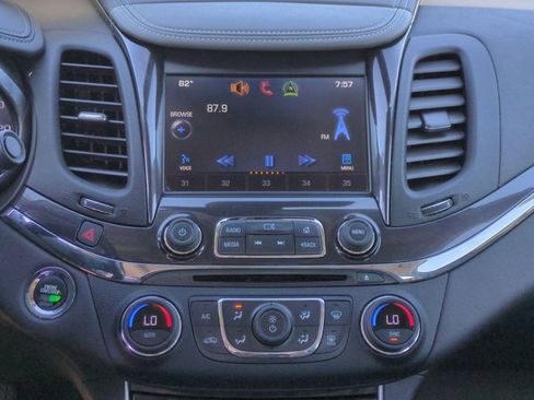 Used 2014 Chevrolet Impala LTZ image 17