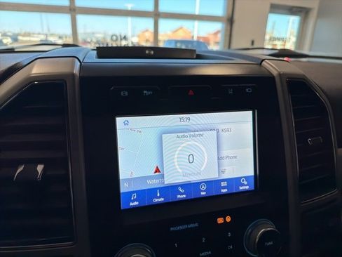 Used 2020 Ford F250 King Ranch image 3