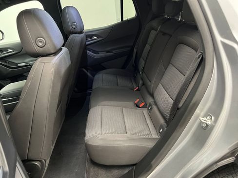 Used 2026 Chevrolet Equinox LT FWD image 18