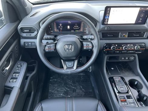 New 2026 Honda Pilot TrailSport image 12