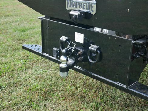 New 2025 Ford F550 2WD Regular Cab Super Duty image 30