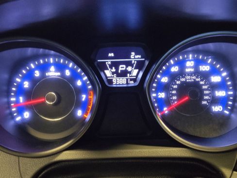 Used 2015 Hyundai Elantra SE w/ Option Group 02 image 23