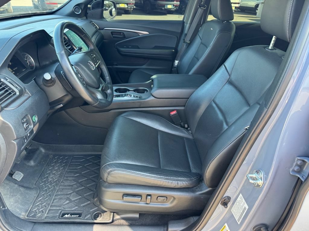 Used 2024 Honda Passport EX-L image 7