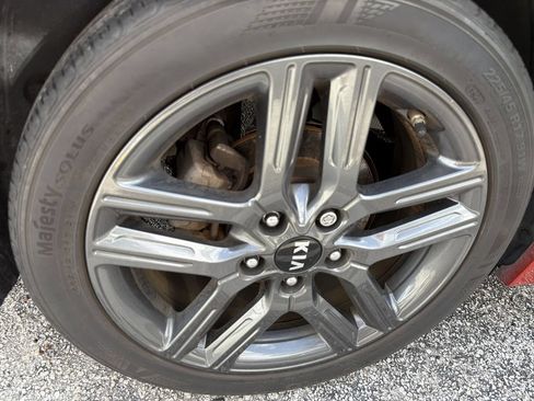 Certified 2021 Kia Forte GT-Line w/ GT-Line Premium Package FWD image 11