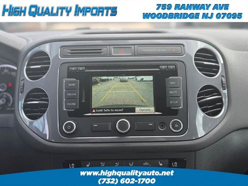 Used 2014 Volkswagen Tiguan R-Line AWD/4WD image 33