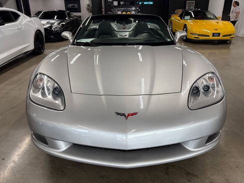 Used 2008 Chevrolet Corvette Convertible w/ Preferred Equipment Group RWD image 19