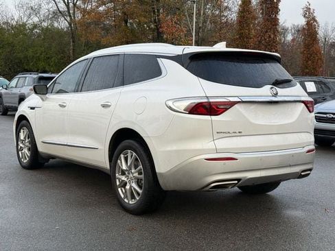 Used 2023 Buick Enclave Premium w/ Experience Buick Package image 5