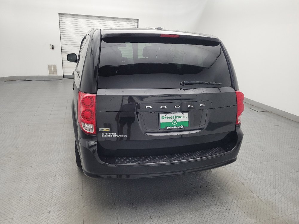 Used 2018 Dodge Grand Caravan SE FWD image 6