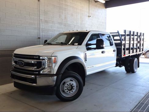 Used 2020 Ford F550 XLT Crew Cab image 1